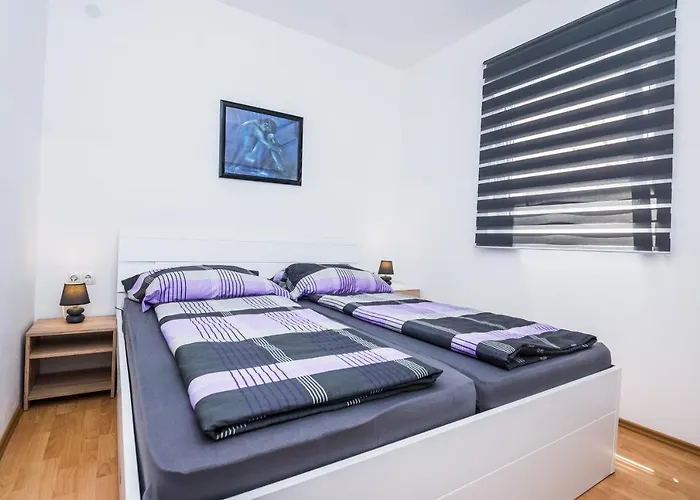 With Parking Space - 18540 Вир