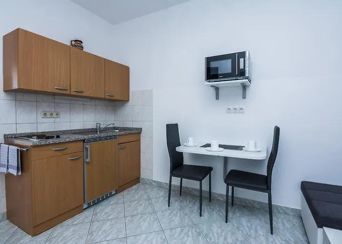 With Parking Space - 18540 Apartment *