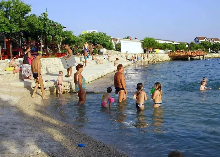 With Parking Space - 18540 Апартаменты Вир