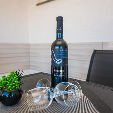 With Parking Space - 18540 ヴィル